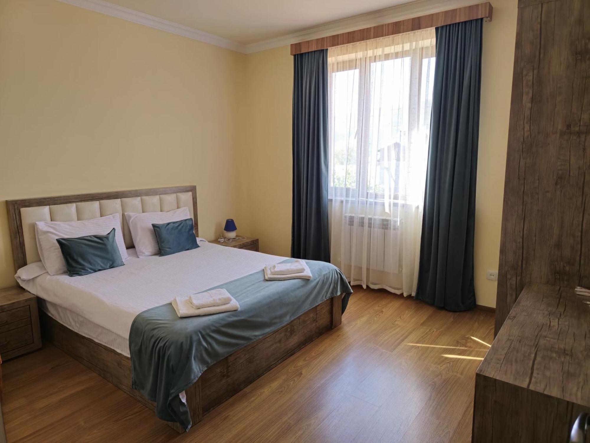 Zartonq Hotel Tat'ev ภายนอก รูปภาพ