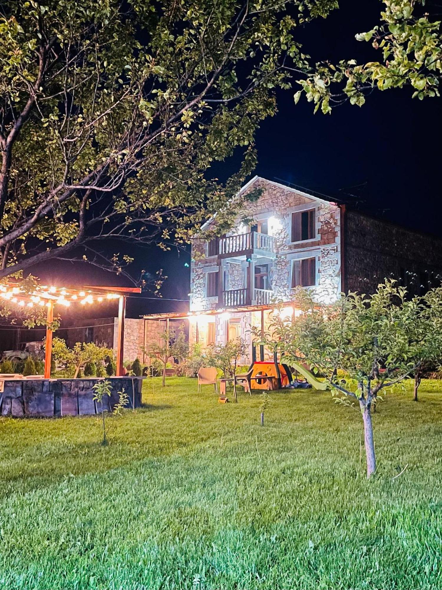 Zartonq Hotel Tat'ev ภายนอก รูปภาพ